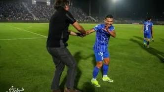 کاپیتان استقلال پاسخ هواداران و ساپینتو را داد