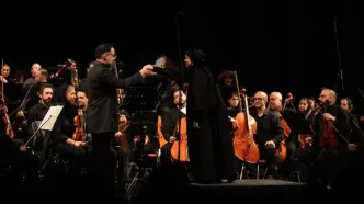 ارکستر سمفونیک تهران با رهبری بانوی موسیقیدان روس صحنه رفت