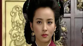 «سوسانو» سریال جومونگ در حال تبلیغ کالسکه بچه