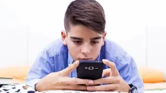 شبکه‌های اجتماعی برای نوجوانان ممنوع شود!