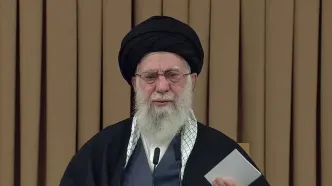 رهبر انقلاب: از رئیس جمهور محترم و دولت خدمتگزار حمایت کنیم