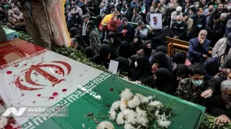 مراسم تشییع پیکرهای ۱۰۰ شهید گمنام در تهران برگزار شد