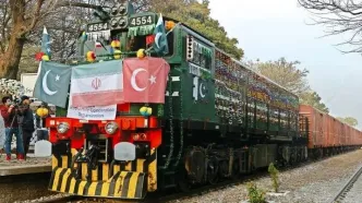 سوت قطار تهران-اسلام‌آباد-استانبول کی به صدا در می آید؟
