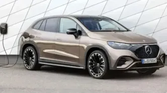 قیمت قطعی دو مدل بنز در ایران اعلام شد