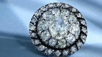 جواهر «ناپلئون» حراج می‌شود