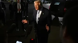 ترامپ هنوز برای حمله زمینی به ونزوئلا تصمیمی نگرفته است/ شاید دریچه‌ای برای دیپلماسی باز شود