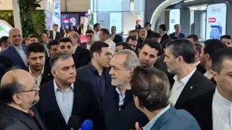 پزشکیان به نمایشگاه بین‌المللی فناوری نانو رفت