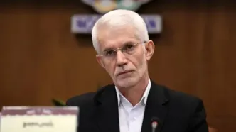 شرایط صدور ویزای فوتبالی‌ها برای آمریکا/مبهم بودن مدرک تحصیلی رییس فدراسیون بدنسازی