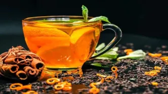 نوشیدنی خانگی ضد استرس و ضد کلسترول: با پوست نارنگی یک داروی طبیعی بسازید!