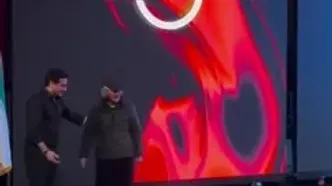 تقدیر از شفیعی کدکنی با همراهی همایون شجریان در جشنواره 25