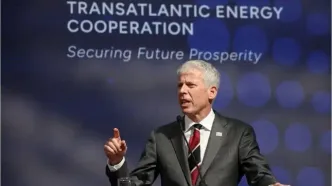 آمریکا خواستار تمرکز جهان بر تولید سوخت‌های فسیلی شد