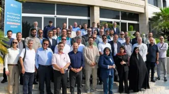 سایه سیاست بر شعله صنعت