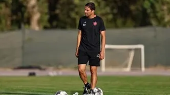 وحید هاشمیان در ادایی‌ترین کافه تهران