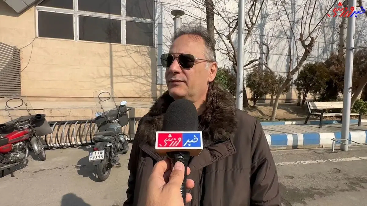 بازی های ما را با ژاپن و کره مقایسه می‌کنیم مشکل ایجاد می‌شود/ میانگین سنی تیم ملی معضل است