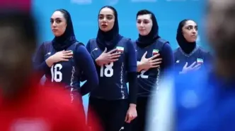 شادی دختران والیبال ایران پس از کسب مدال برنز در بازی‌های همبستگی کشورهای اسلامی