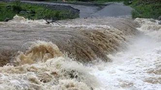 آبگرفتگی معابر ایلام در نخستین بارش پاییزی