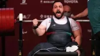 طلای روح‌الله رستمی در پاراوزنه‌برداری