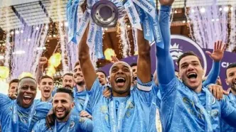 کاپیتان من‌سیتی از فوتبال خداحافظی کرد