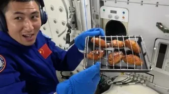 چینی‌ها در فضا بال کبابی درست کردند!