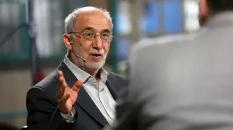 بالاخره نتیجه کارهایی که ما در حاکمیت انجام داده‌ایم، این وضع موجود است/ امیدوارم لاریجانی موفق شود، اما تا سیاست‌ها تغییر نکند، افراد چندان نمی‌توانند کاری از پیش ببرند/ پزشکیان واقعا زحمت می‌کشد و فکر می‌کردیم اتفاقات خوبی رخ بدهد، اما سیاست‌ها تغییر نک