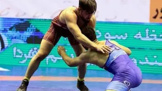 پیروزی تیم کشتی خیبر خرم‌آباد برابر ستارگان پاس