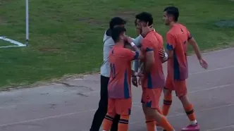 ببینید؛ گل اول پادیاب به استقلال با شوت استثنایی فریبرز یوسفی دقیقه 10