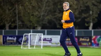 پزشکیان با شاگردان قلعه نویی پابه توپ شد +تصاویر