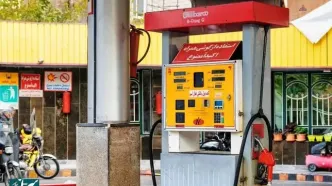 کیهان : گران نشدن بنزین در دولت روحانی اعتماد به دشمن بود!