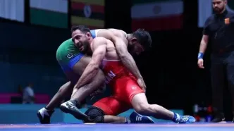 کشتی آزاد کشورهای اسلامی؛ صعود امیرعلی آذرپیرا به فینال