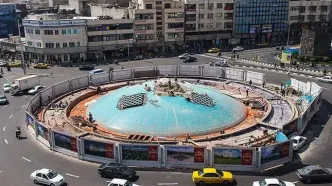 رونمایی از دیوارنگاره جدید میدان انقلاب + عکس