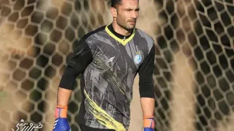 دروازه‌بان استقلال برای دربی انتخاب شد!