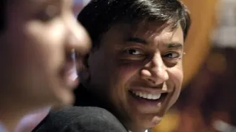 پولدارترین مرد بریتانیا از انگلیس رفت!