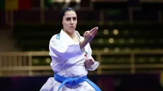 سومین مدال طلا‌ی کاروان ایران/ فاطمه صادقی در کاراته طلایی شد