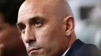 از روبیالس در مادرید با تخم‌مرغ پذیرایی شد!+ ویدئو