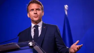 ماکرون: ایران دو شهروند فرانسوی را آزاد کرد