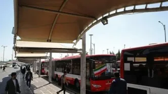 ورود ۵۳ دستگاه اتوبوس دوکابین چینی به گمرک بندرعباس