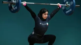 دست زهرا پورامین به مدال وزنه‌برداری نرسید