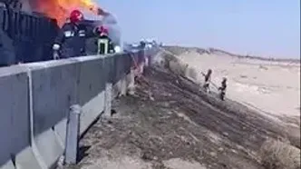 تصاویر تکان‌دهنده از آتش‌سوزی تانکر در یزد / تاکنون یک نفر فوت شده است