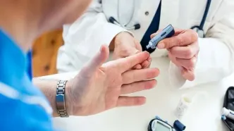 سن ابتلا به دیابت نوع ۲ به ۲۰ سال رسید/ افزایش ۴ برابری روند ابتلا به دیابت