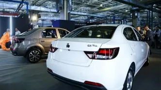 ریزش گسترده قیمت‌ها در بازار خودرو/ جدول