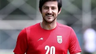 سردار آزمون با عصا به اردوی تیم ملی رفت