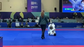 برنز جوجیتسو ریاض بر گردن یاسمین نظری + ویدیو