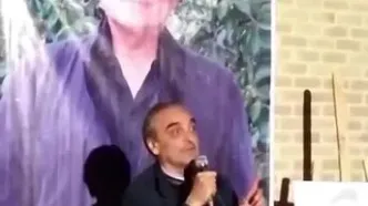 گریه دردناک همایون ارشادی در مراسم ختم عباس کیارستمی + ویدئو