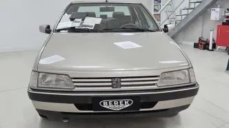 پژو ۴۰۵ در خارج چند؟