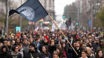 صدها نفر در بلگراد علیه پروژه داماد «ترامپ» تظاهرات کردند