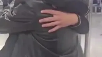 گریه‌های دردناک امیرحسین مدرس در فرودگاه بخاطر مهاجرت پسرش