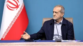 بازدید پزشکیان از نمایشگاه دستاوردهای جهاد دانشگاهی