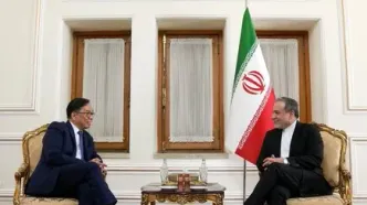 دیدار معاون وزیر خارجه فیلیپین با وزیر امور خارجه کشورمان