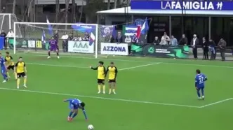 ویدیو: بهترین ضربه آزاد روتین در لیگ برتر استرالیا که تا حالا دیدین