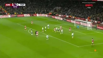 ویدیو: گل دوم آرسنال به تاتنهام توسط ازه